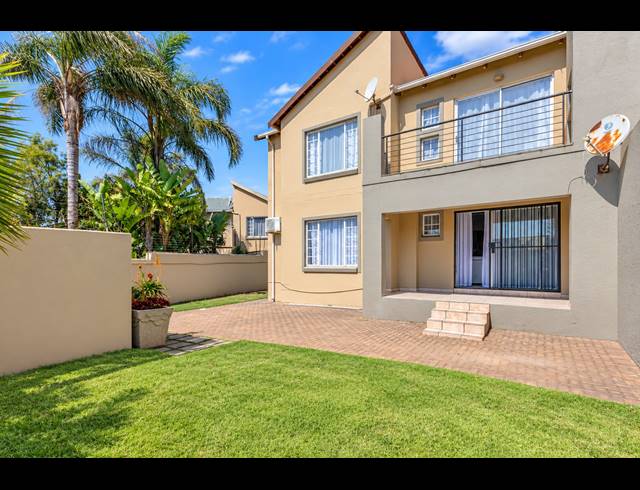 2 BEDROOM APARTMENT FOR SALE IN NORTHGATE